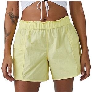 NWT Women's FREE PEOPLE Movement Cargo Shorts